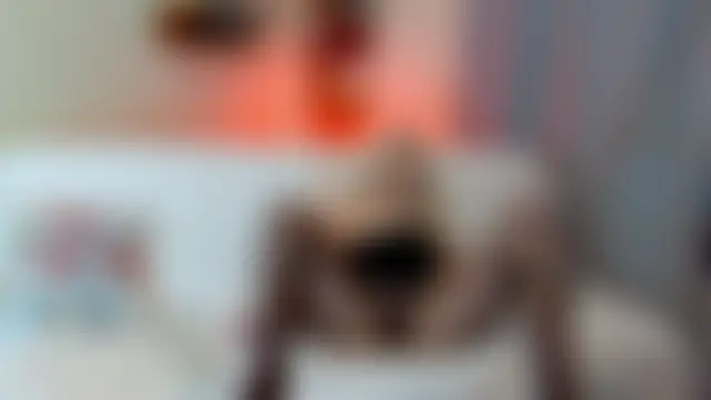 Pokazy przed kamerką – KimPolloc