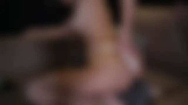 AnneVerity Show in webcam