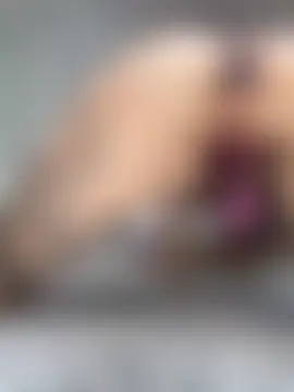 عرض كام mc-Olivia