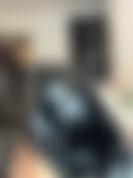 ScarletEire: διαδικτυακό σόου στην κάμερα