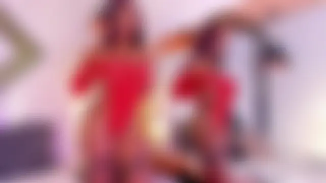 AdharaHillsのウェブカメラショー