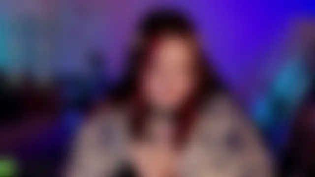 Mia_R0ss লাইভ XXX চ্যাট