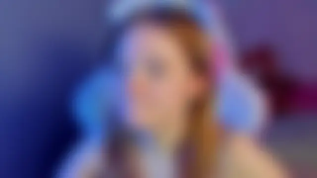 แชท XXX สดของ ElinaVale