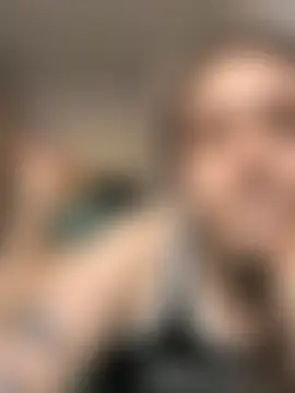 Pokazy przed kamerką – RiannaBrown