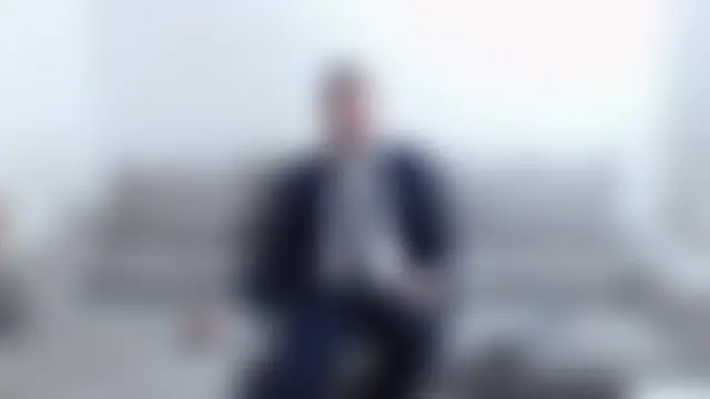 Pokój czatu na żywo – Victor_Maitland