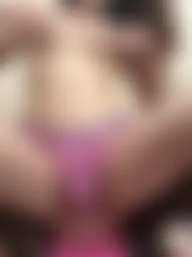 momo_mm webkamerás műsora