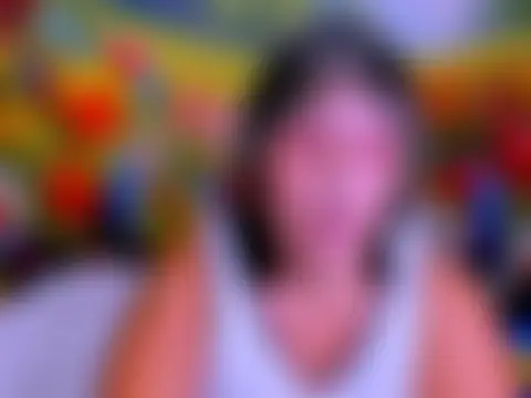 indianroxy Adlı Modelin Canlı XXX Sohbeti