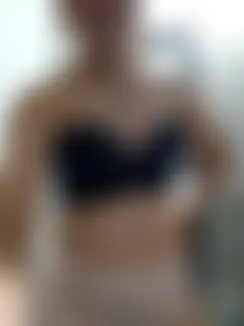 Vanvan68xx's Live Webcam Show