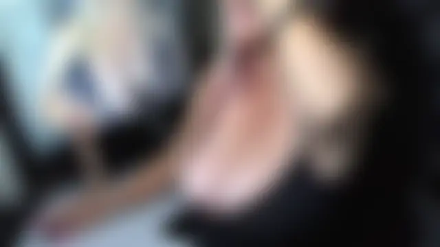 Sembang XXX Secara Langsung bustybabeuk