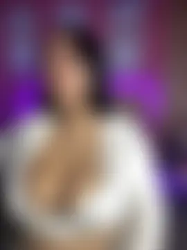 Онлайн чат Miia__Taylor