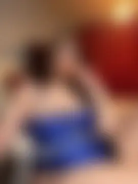 Sala de chat ao vivo de Curvy_bigtitts