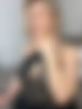 AlisaMyers: διαδικτυακό σόου στην κάμερα