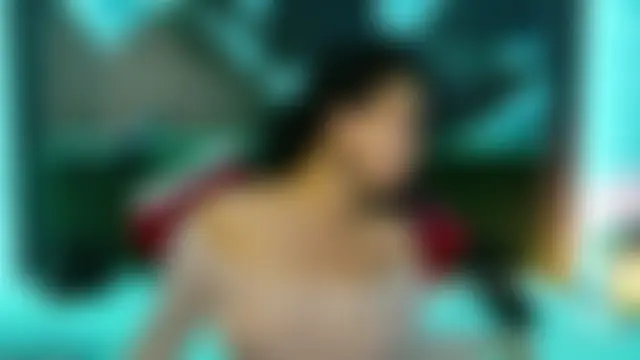 ElyaQuinnのウェブカメラショー