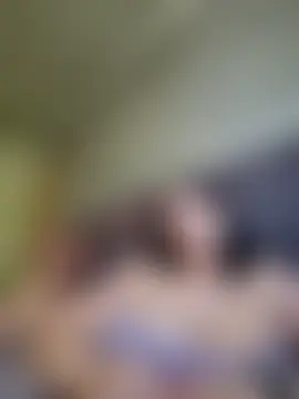 Greta_Tamar: διαδικτυακό σόου στην κάμερα