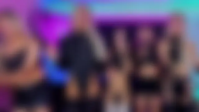 Queens_Wonders_Blonders Adlı Modelin Web Kamerası Şovu