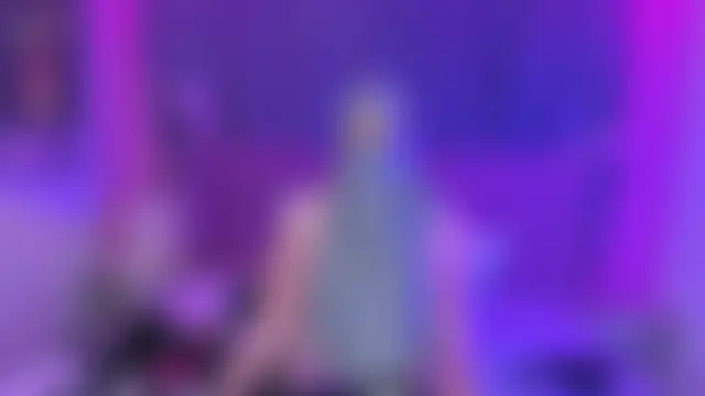 Nayla-Mouna webcam show