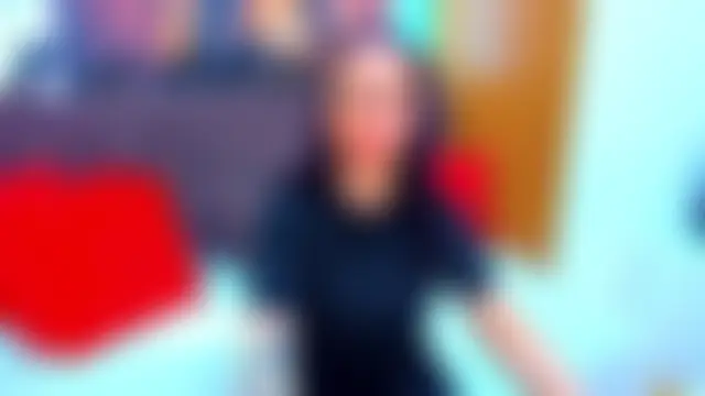 LauraSiin Adlı Modelin Canlı XXX Sohbeti