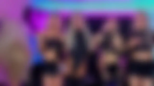 Queens_Wonders_Blonders 网络视讯表演