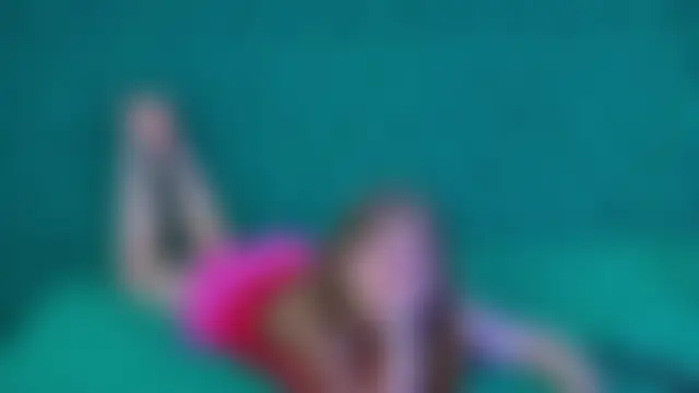 ChloeHalses: διαδικτυακό σόου στην κάμερα