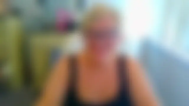 BridgetBlueEyes' Webcam Show