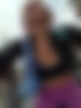 Samyra_Biker12 Show in webcam