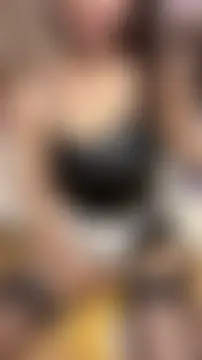 XXX chat uživo modela mo-mo-69