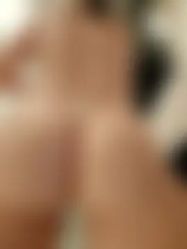 Happy_Gym_Year: διαδικτυακό σόου στην κάμερα