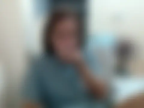 xTheLastVIRGINx Adlı Modelin Canlı XXX Sohbeti