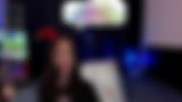 Show modela Lee_Loo na web-kameri