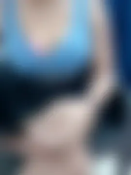 Aarti909090 webkamerás műsora