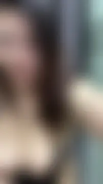 XXX chat uživo modela mo-mo-69