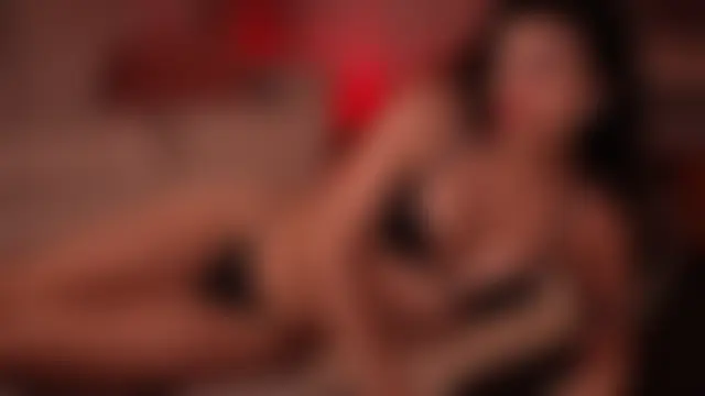 عرض كام GiaFaaris