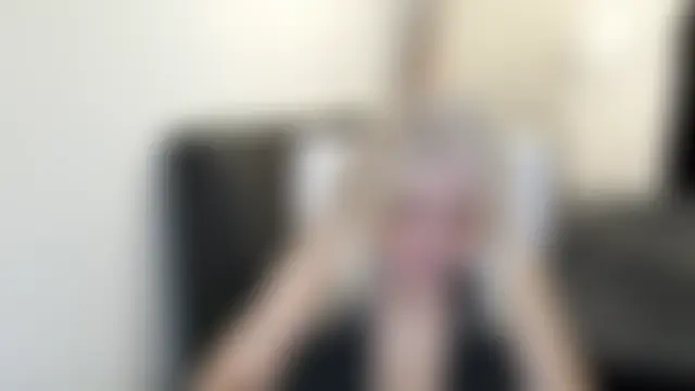 SusiLifeXXX: вебкам-шоу