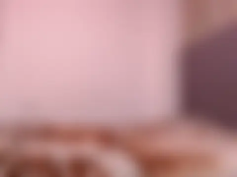 saara_johnson496 Show Webcam