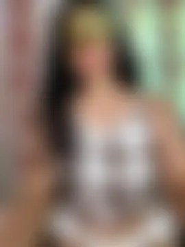 Babbyy_doll Show in webcam