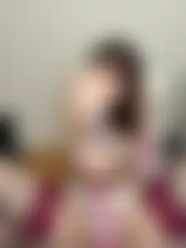 momo_mm 在線直播表演