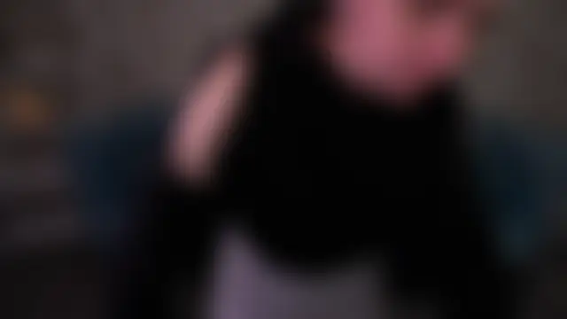 Pokazy przed kamerką – LiviaShy