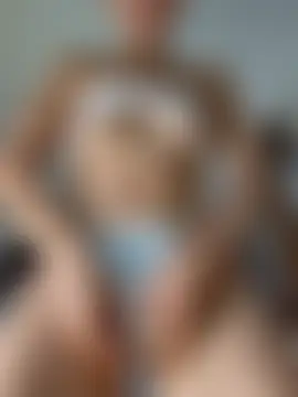 Chat +18 de Alice_Barry ao vivo