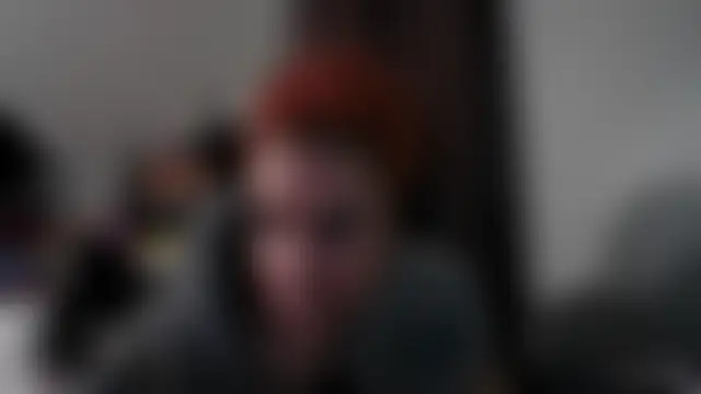 Chat +18 de nickytheehawtie ao vivo