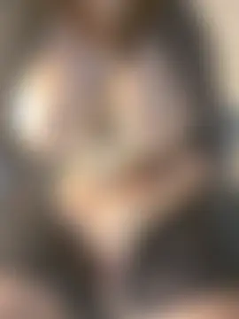 Paulette-squirt Webcam Show