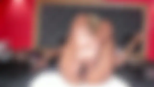 YayaHilton Live XXX-Chat