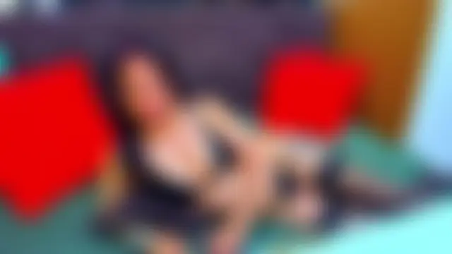 LauraSiin Chat XXX live