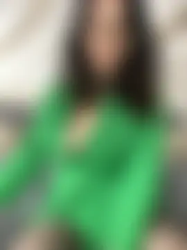 AnnaGrei Show in webcam