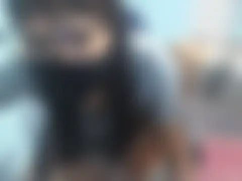 Pokazy przed kamerką – elllaaxx