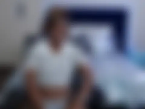 QUEENMANDYYのウェブカメラショー