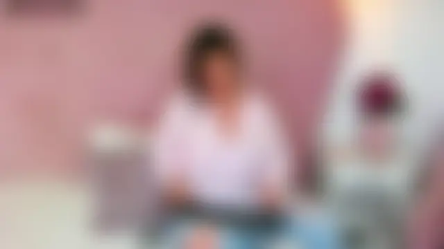 Pokazy przed kamerką – JudithCombs