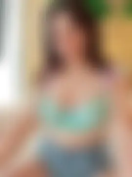 Vivi_Flame's Live Chat Room