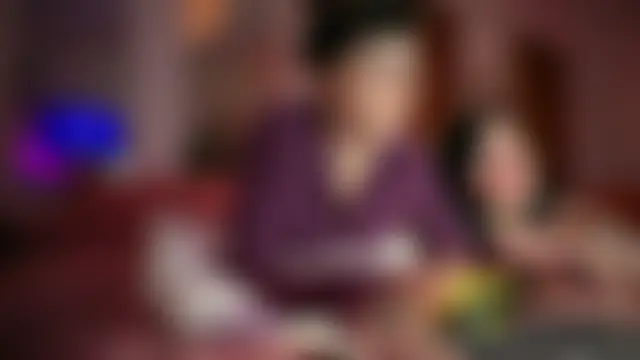 GennaJames' Webcam Show