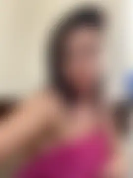 Almmaxxxx: διαδικτυακό σόου στην κάμερα