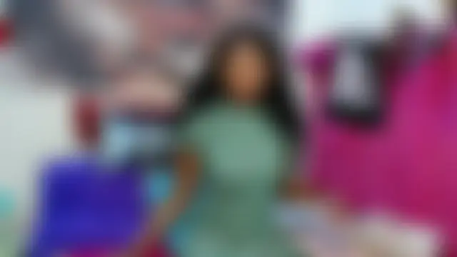 Moreish-06's Live XXX Chat